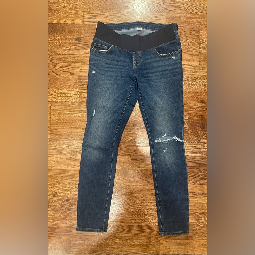 Old Navy Maternity Rockstar Super Skinny Low Panel Size 6.